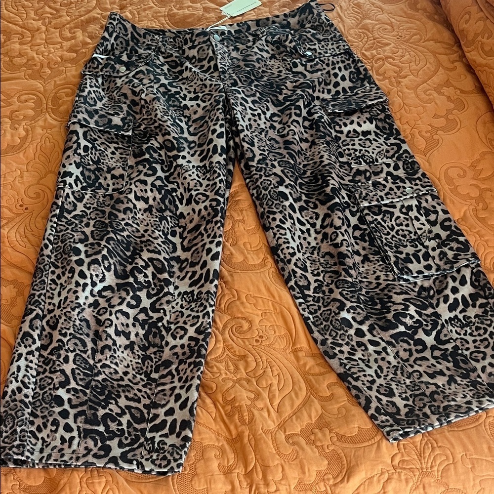 Peppermayo Greedy Animal Print Cargo Pants, size 18 - Picture 2 of 11